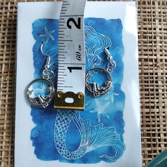 New in Package Mermaid Earrings - Picture 5 of 11